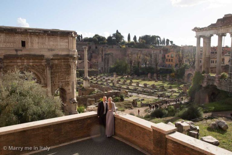 Brautpaar vor dem Forum Romano